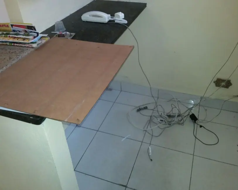 Foto 3 de Sala Comercial com 3 quartos para alugar, 141m2 em Centro, Taubate - SP