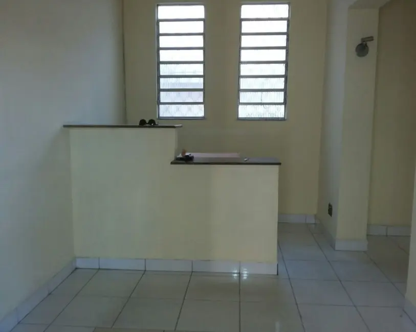 Foto 4 de Sala Comercial com 3 quartos para alugar, 141m2 em Centro, Taubate - SP