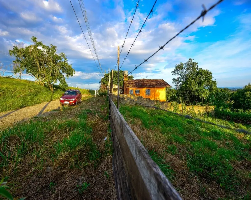 Foto 3 de Terreno / Lote à venda, 250m2 em Tremembe - SP