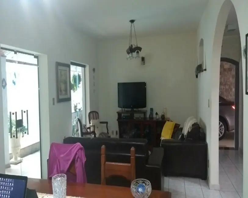 Foto 7 de Sobrado com 3 quartos à venda, 187m2 em Taubate - SP