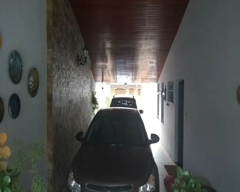 Foto 4 de Sobrado com 3 quartos à venda, 187m2 em Taubate - SP