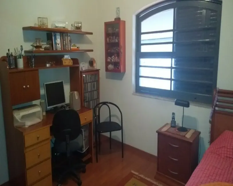 Foto 3 de Sobrado com 3 quartos à venda, 187m2 em Taubate - SP
