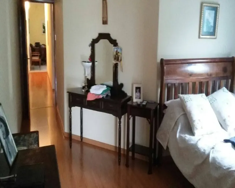 Foto 3 de Casa com 2 quartos à venda, 140m2 em Jardim Bela Vista, Taubate - SP