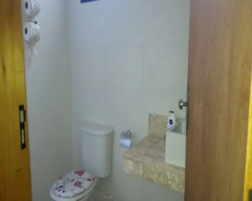 Foto 5 de Casa com 3 quartos à venda, 190m2 em Centro, Santo Antonio Do Pinhal - SP