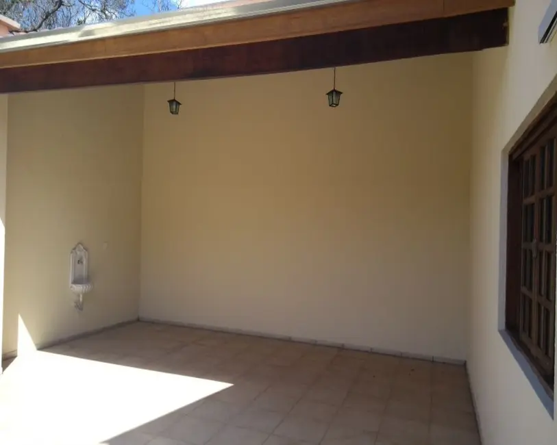 Foto 4 de Sobrado com 4 quartos à venda, 510m2 em Centro, Santo Antonio Do Pinhal - SP