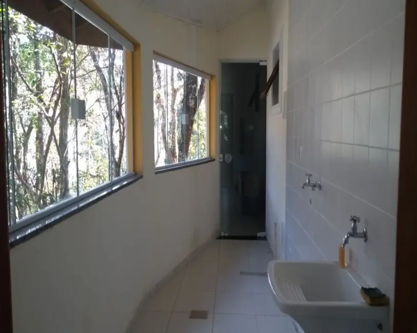 Foto 9 de Sobrado com 4 quartos à venda, 510m2 em Centro, Santo Antonio Do Pinhal - SP