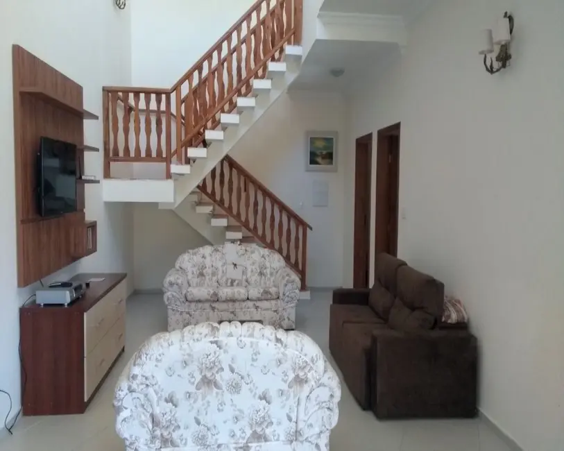 Foto 6 de Sobrado com 4 quartos à venda, 510m2 em Centro, Santo Antonio Do Pinhal - SP