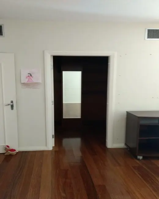 Foto 5 de Casa de Condomínio com 4 quartos à venda, 700m2 em Tremembe - SP