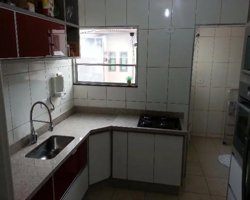 Foto 4 de Apartamento com 3 quartos à venda, 88m2 em Taubate - SP