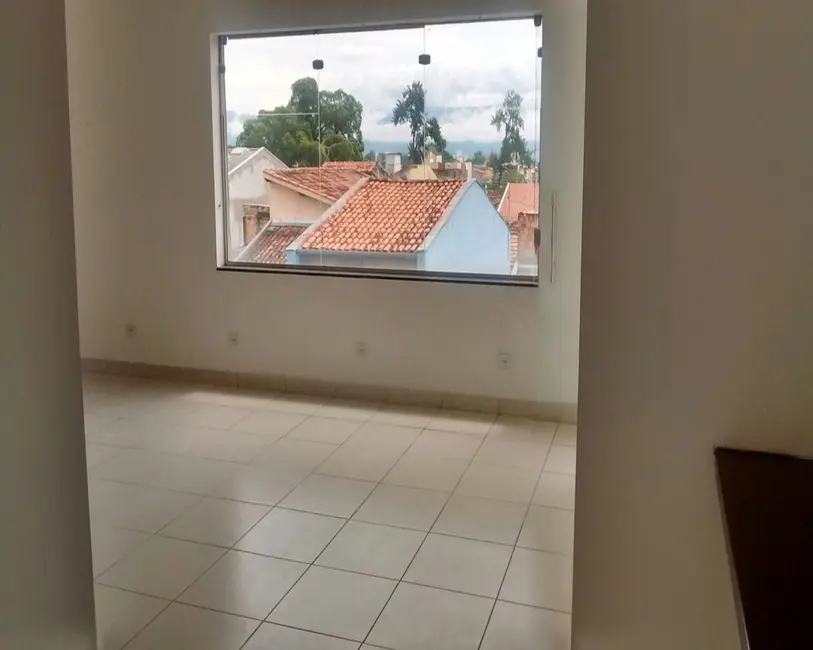 Foto 3 de Sala Comercial para alugar, 37m2 em Vila São Geraldo, Taubate - SP