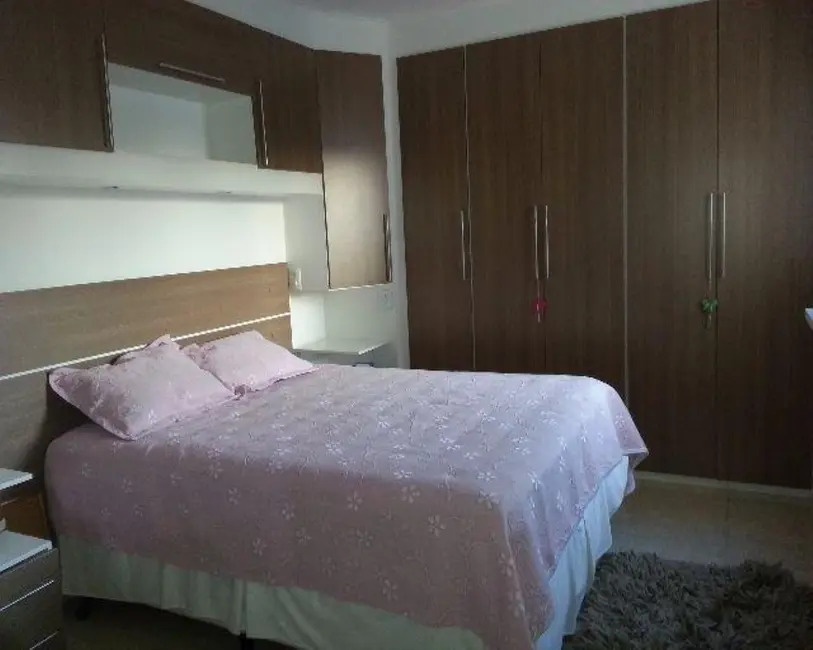 Foto 2 de Apartamento com 3 quartos à venda, 88m2 em Centro, Taubate - SP