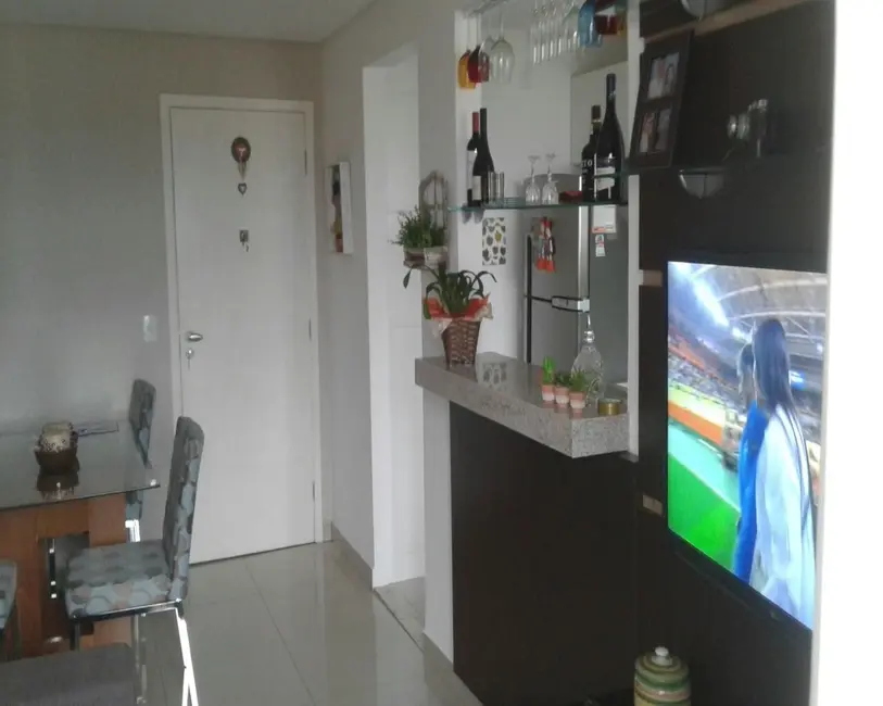 Foto 8 de Apartamento com 2 quartos à venda, 67m2 em Vila Iapi, Taubate - SP