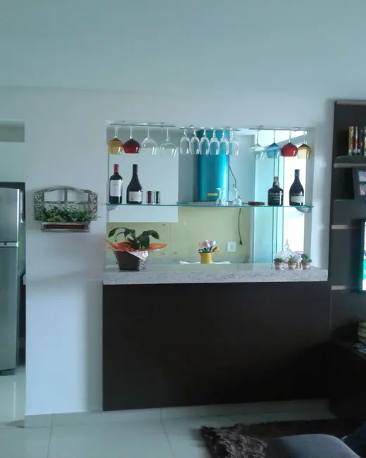 Foto 9 de Apartamento com 2 quartos à venda, 67m2 em Vila Iapi, Taubate - SP