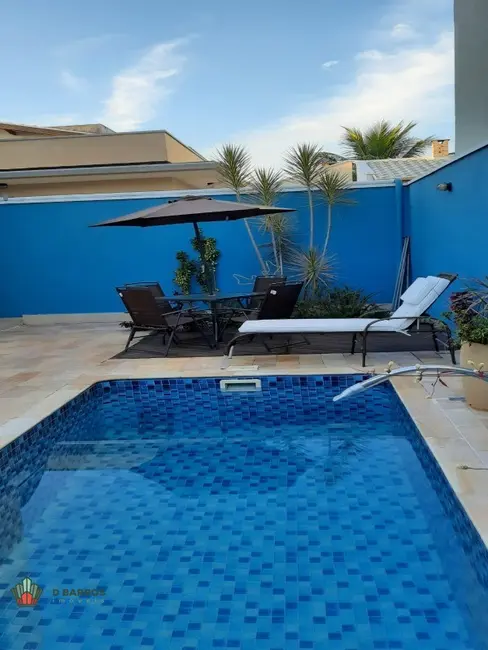 Foto 8 de Casa de Condomínio com 3 quartos à venda, 210m2 em Tremembe - SP