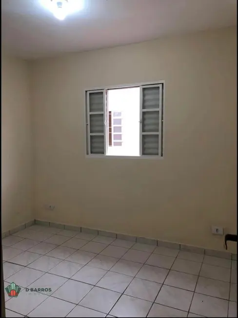 Foto 5 de Casa com 2 quartos à venda, 75m2 em Taubate - SP