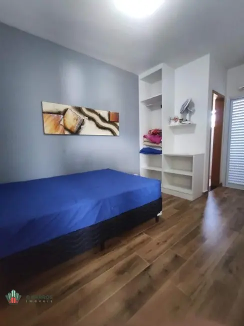 Foto 9 de Apartamento com 2 quartos à venda, 73m2 em Centro, Ubatuba - SP