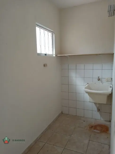 Foto 4 de Casa com 2 quartos à venda, 125m2 em Taubate - SP