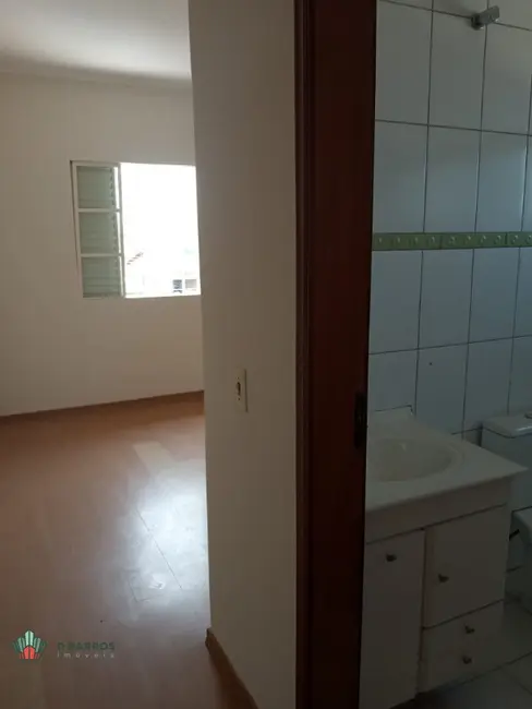 Foto 6 de Casa com 2 quartos à venda, 125m2 em Taubate - SP