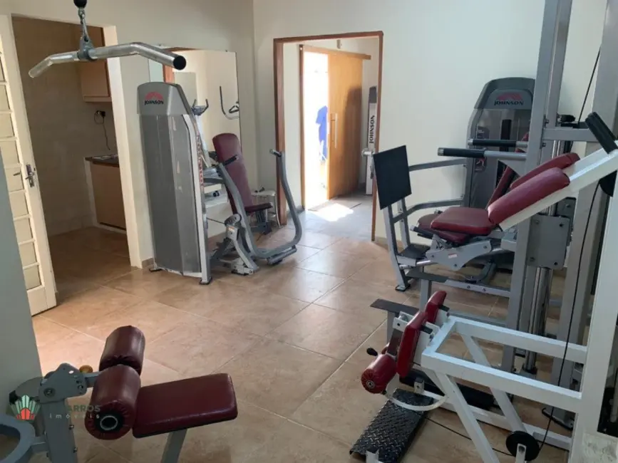 Foto 3 de Sala Comercial à venda, 230m2 em Centro, Taubate - SP