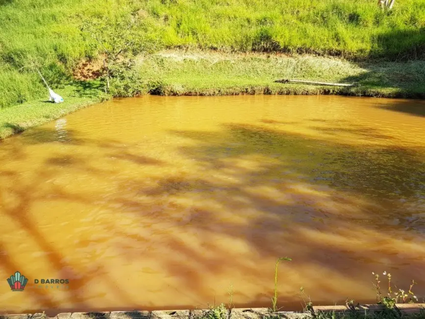Sítio / Rancho à venda, 26m2 em Pindamonhangaba - SP - imagem 5 Foto 5 de Sítio / Rancho à venda, 26m2 em Pindamonhangaba - SP