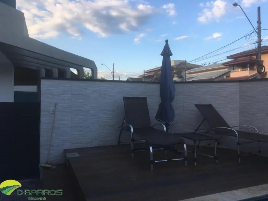 Foto 4 de Casa de Condomínio com 3 quartos à venda, 240m2 em Tremembe - SP