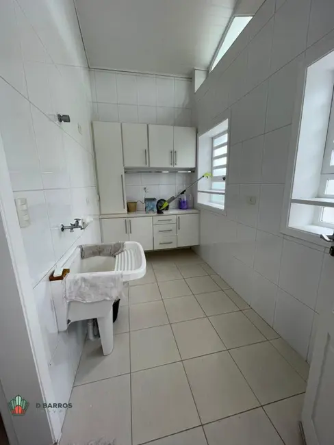 Foto 3 de Casa de Condomínio com 3 quartos à venda e para alugar, 260m2 em Vila Costa, Taubate - SP