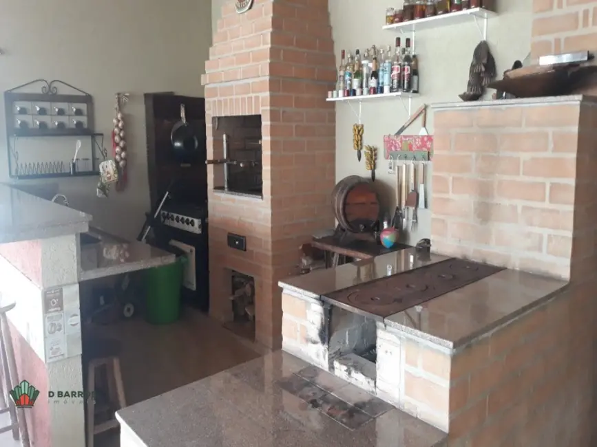 Foto 6 de Casa de Condomínio com 3 quartos à venda e para alugar, 318m2 em Tremembe - SP