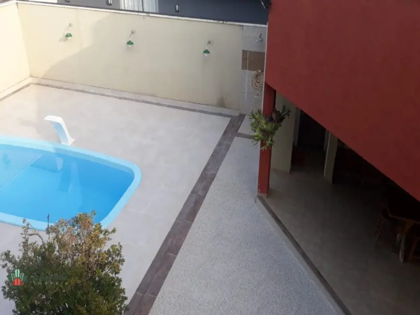 Foto 4 de Casa de Condomínio com 3 quartos à venda e para alugar, 318m2 em Tremembe - SP