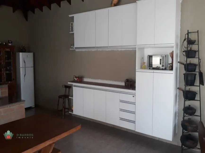 Foto 3 de Casa de Condomínio com 3 quartos à venda e para alugar, 318m2 em Tremembe - SP