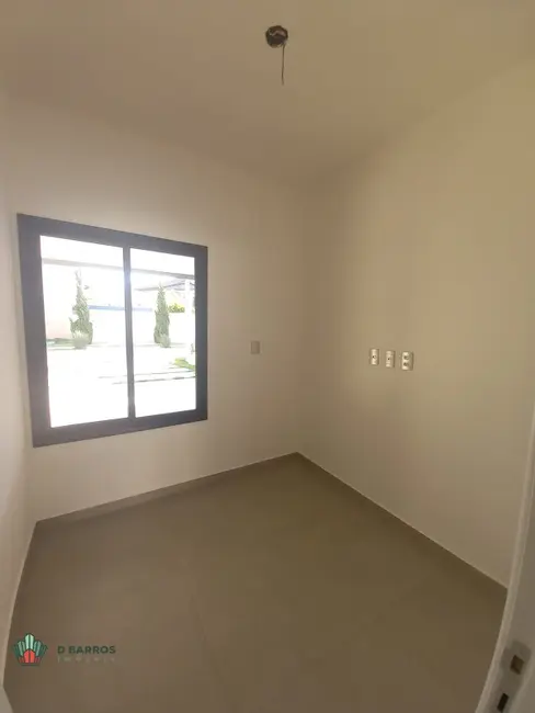 Foto 3 de Casa de Condomínio com 3 quartos à venda, 230m2 em Condomínio Village Taubaté, Taubate - SP