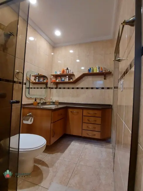 Foto 8 de Casa com 3 quartos à venda, 150m2 em Jardim do Sol, Taubate - SP