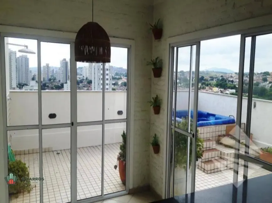 Foto 2 de Apartamento com 4 quartos à venda, 134m2 em Taubate - SP