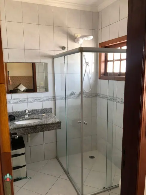 Foto 2 de Casa de Condomínio com 3 quartos à venda, 300m2 em Vila Costa, Taubate - SP