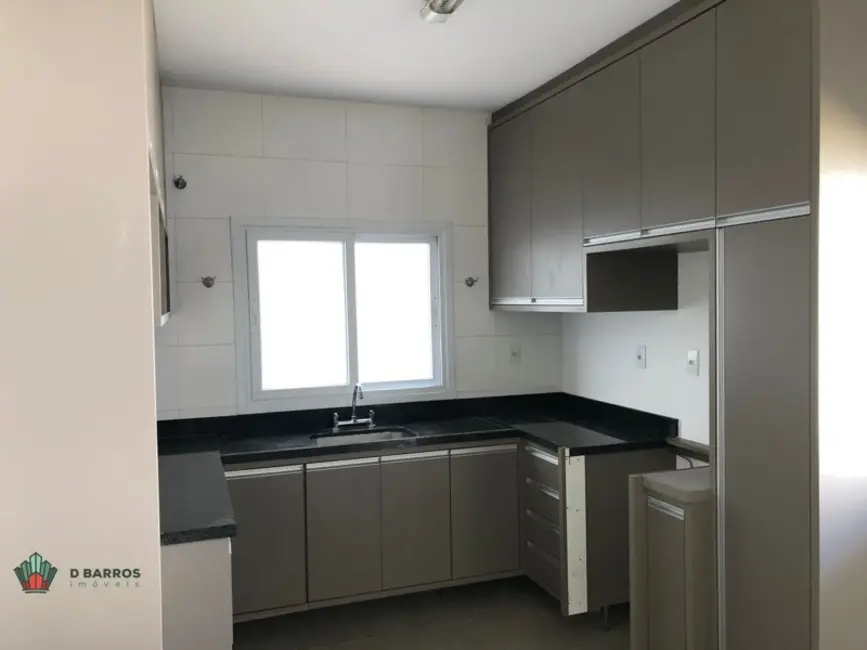 Foto 4 de Casa de Condomínio com 4 quartos à venda, 228m2 em Tremembe - SP