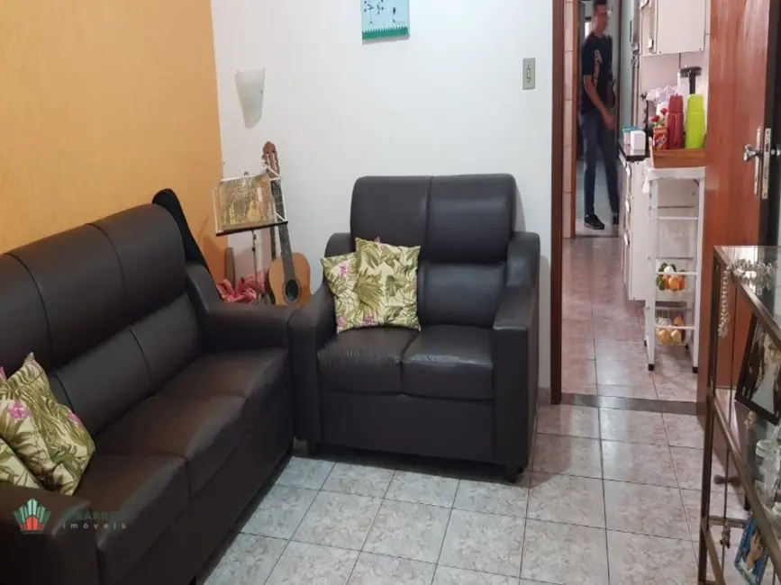 Foto 5 de Casa com 2 quartos à venda, 121m2 em Tremembe - SP