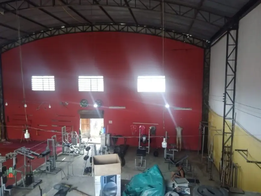 Foto 1 de Armazém / Galpão à venda, 400m2 em Vila Nogueira, Taubate - SP