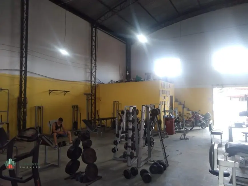 Foto 7 de Armazém / Galpão à venda, 400m2 em Vila Nogueira, Taubate - SP