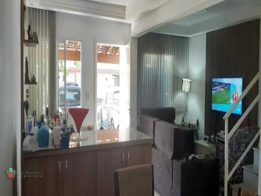 Foto 9 de Casa de Condomínio com 3 quartos à venda, 120m2 em Loteamento Fernando Camargo Nogueira, Taubate - SP