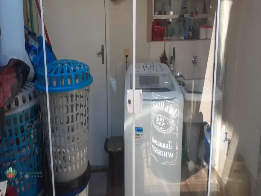 Foto 2 de Casa de Condomínio com 3 quartos à venda, 120m2 em Loteamento Fernando Camargo Nogueira, Taubate - SP