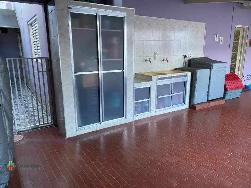 Foto 7 de Casa com 3 quartos à venda, 190m2 em Tremembe - SP