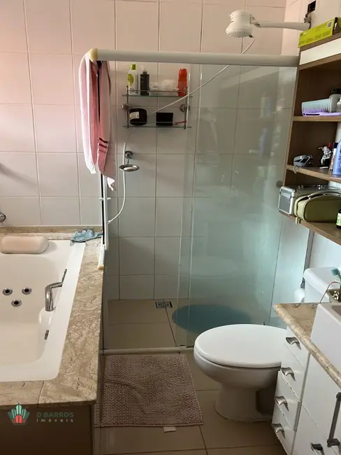 Foto 9 de Casa de Condomínio com 4 quartos à venda, 200m2 em Parque Esperança, Taubate - SP