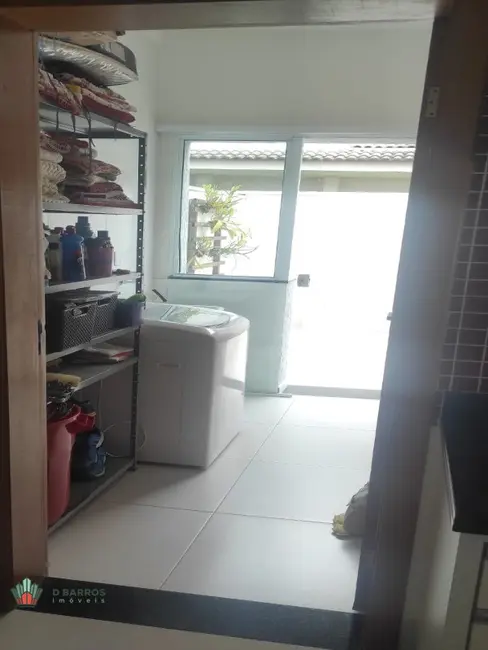 Foto 8 de Casa com 2 quartos à venda, 288m2 em Tremembe - SP