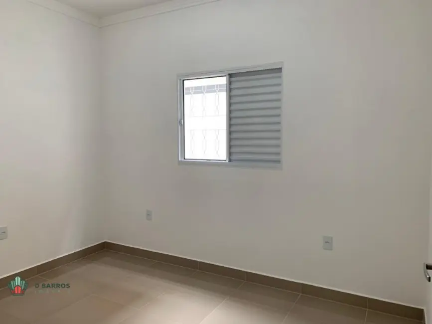 Foto 5 de Casa com 1 quarto à venda, 80m2 em Jardim Continental II, Taubate - SP