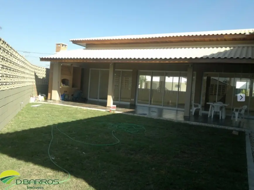 Foto 7 de Casa de Condomínio com 2 quartos à venda, 230m2 em Tremembe - SP