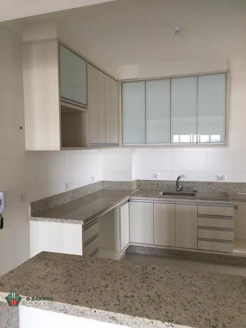 Apartamento com 3 quartos à venda, 110m2 em Centro, Taubate - SP - imagem 4 Foto 4 de Apartamento com 3 quartos à venda, 110m2 em Centro, Taubate - SP