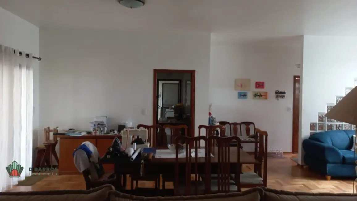 Foto 5 de Casa de Condomínio com 5 quartos à venda, 258m2 em Tremembe - SP