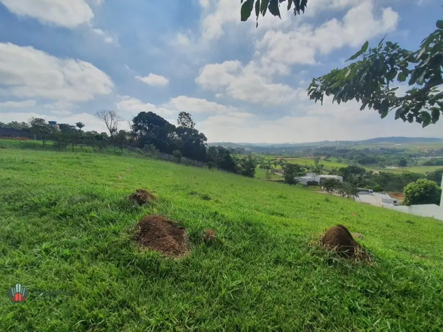 Foto 1 de Terreno / Lote à venda, 1067m2 em Chácara São Félix, Taubate - SP