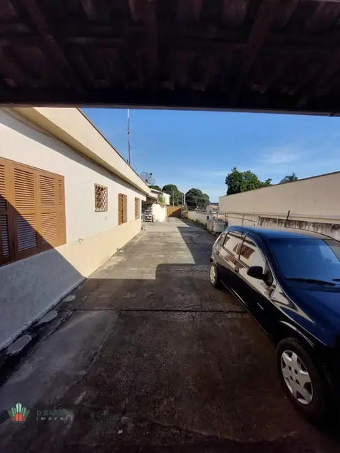 Foto 1 de Casa com 1 quarto à venda, 189m2 em Cidade Jardim, Taubate - SP