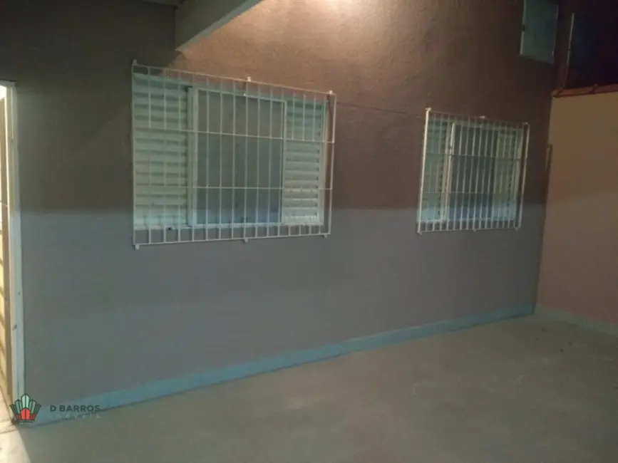 Foto 3 de Casa com 2 quartos à venda, 121m2 em Parque São Luís, Taubate - SP