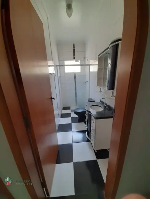 Foto 9 de Casa de Condomínio com 4 quartos à venda e para alugar, 168m2 em Tremembe - SP